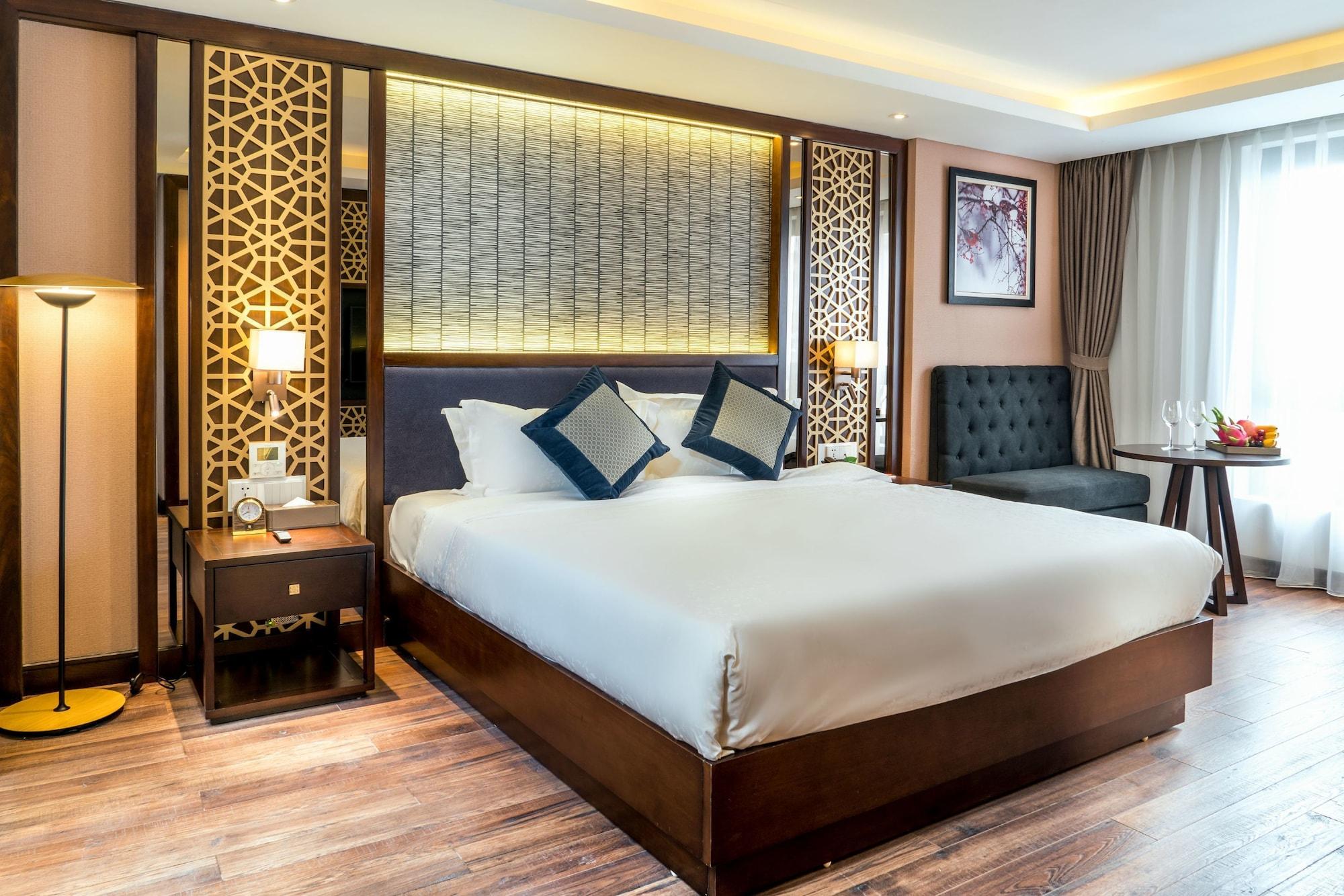 Conifer Grand Hotel Hanoi Exterior foto
